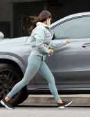 Eiza Gonzalez Booty in Tights Picking up Juice in Los Angeles