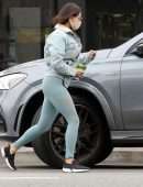 Eiza Gonzalez Booty in Tights Picking up Juice in Los Angeles
