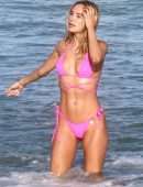 Kimberley Garner Booty in a Small Pink Bikini in Miami Beach