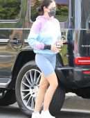 Lucy Hale Booty, Grabs Coffee and Lunch to-go in Hollywood California