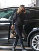Molly Sims in Leggings Head to a Studio in Santa Monica