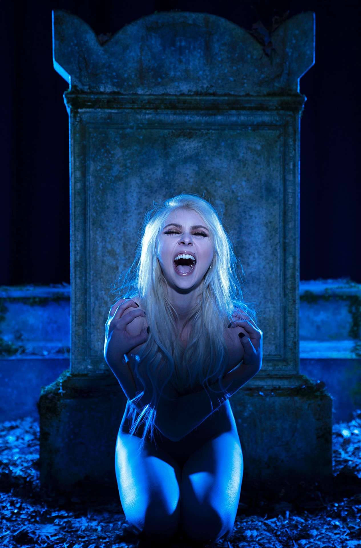 Taylor Momsen in Kerrang! Magazine February 2021