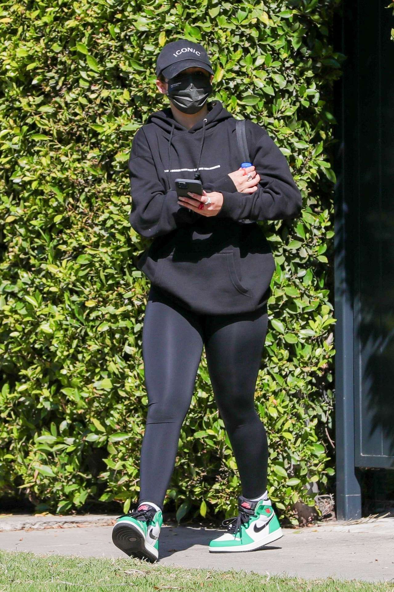 Addison Rae Booty in Tights, going to Pilates Class in West Hollywood