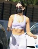 Eiza Gonzalez in Sports Wear Picking up Lunch in Los Angeles