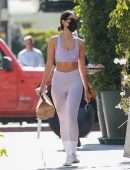 Eiza Gonzalez in Sports Wear Picking up Lunch in Los Angeles