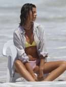Georgia Fowler Booty in Bikini on Bondi Beach in Sydney