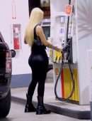 Iggy Azalea Booty in a Tight Bodysuit Out in Beverly Hills