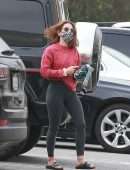 Lucy Hale Booty in Tights, Going to a Pilates Class in Los Angeles