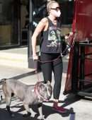 Miley Cyrus Booty, Walking her Dog Out in Beverly Hills