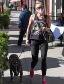 Miley Cyrus Booty, Walking her Dog Out in Beverly Hills