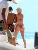 Caroline Vreeland Cleavage and Booty in Bikini on the Beach in Tulum