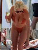 Caroline Vreeland Cleavage and Booty in Bikini on the Beach in Tulum