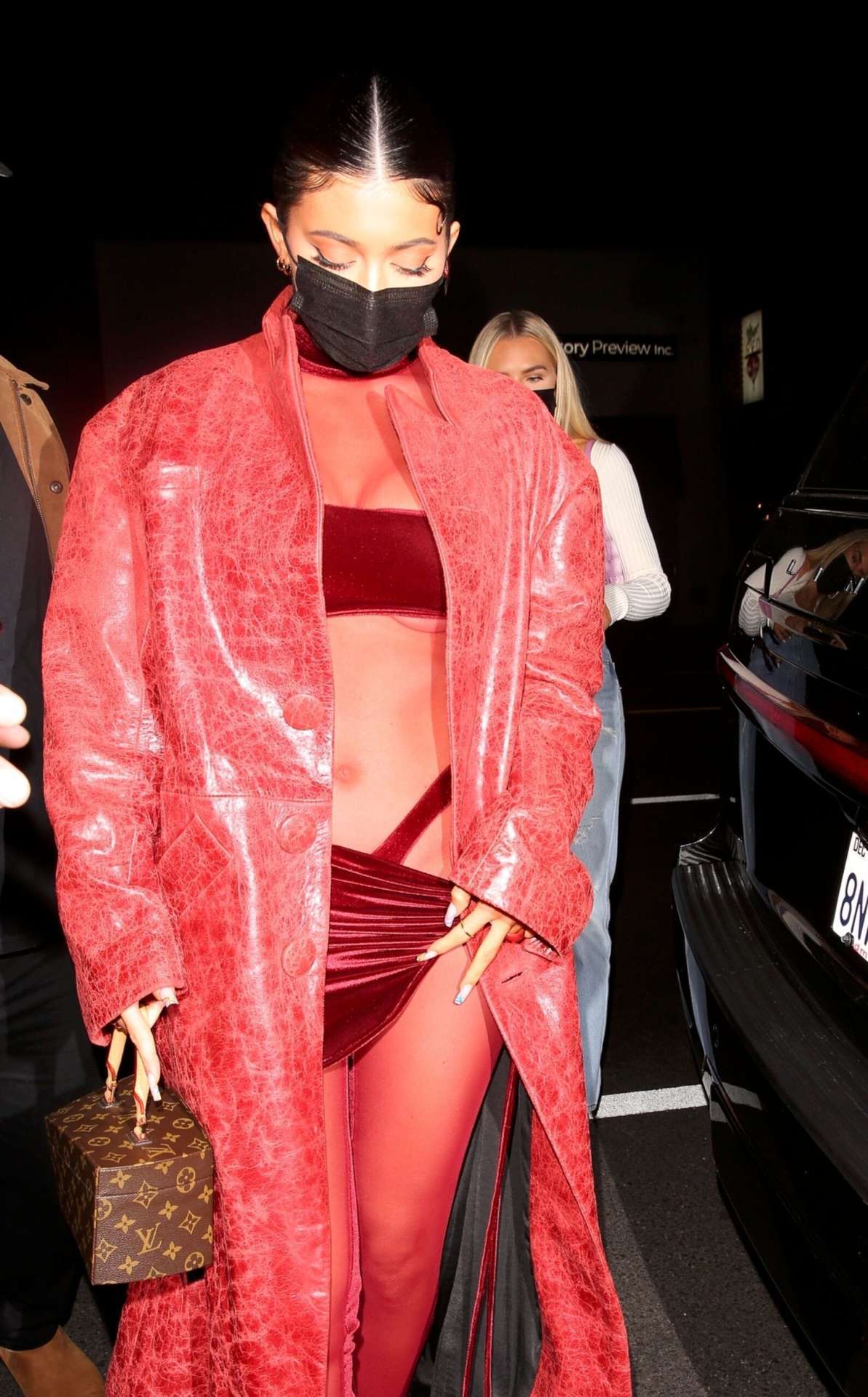 Kylie Jenner Booty in a Skimpy Outift at The Nice Guy in West Hollywood