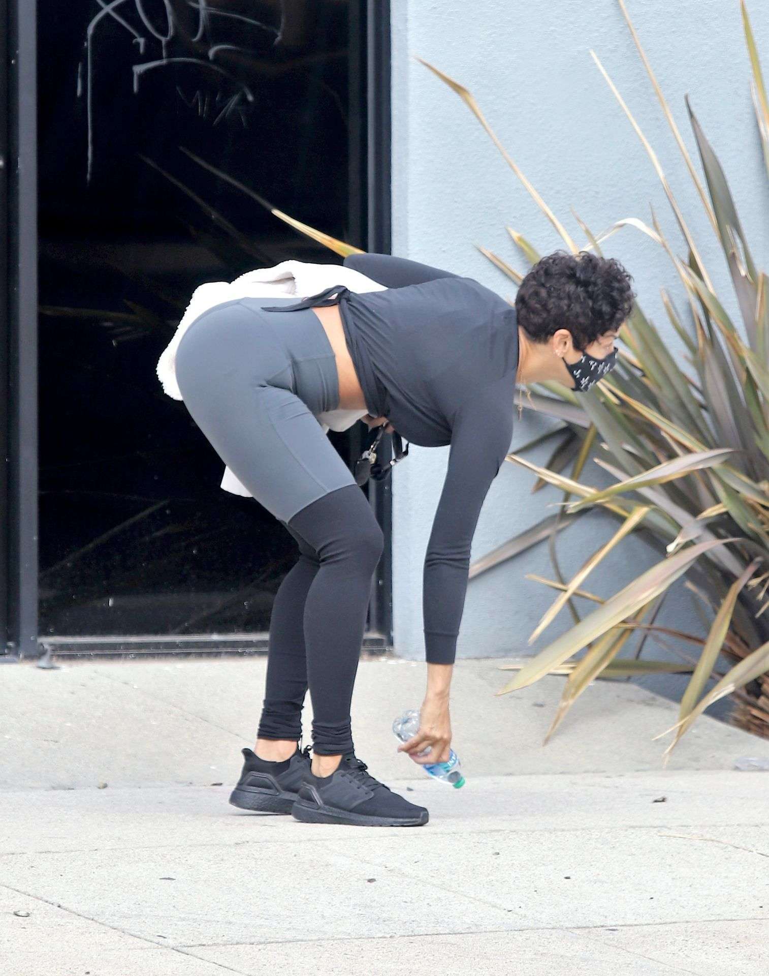 Nicole Murphy Spotted Leaving a Gym in Los Angeles