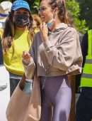 Alessandra Ambrosio Booty, Out for Lunch with Friends at Soho House Malibu