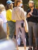 Alessandra Ambrosio Booty, Out for Lunch with Friends at Soho House Malibu