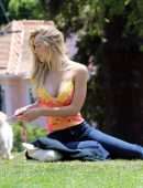 Alexis Ren Cleavage, Spotted with her Pup Angel in a Local Park in Los Angeles