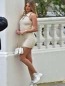 Arabella Chi Leggy and Pokies Photoshoot Candids in Chelsea