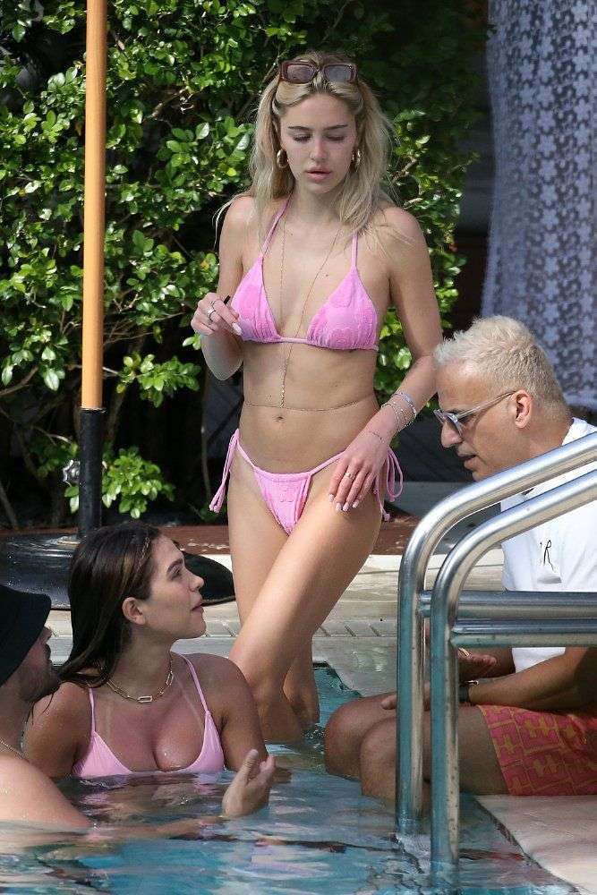 Amelia Hamlin and Delilah Hamlin in Bikini at a Pool in Miami Beach