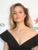 Dianna Agron at the Premiere of 'Shiva Baby' in Los Angeles
