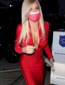 Donna D’Errico Cleavage at Craig’s in West Hollywood