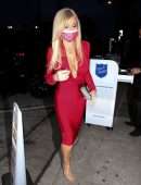 Donna D’Errico Cleavage at Craig’s in West Hollywood
