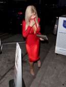 Donna D’Errico Cleavage at Craig’s in West Hollywood