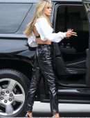 Heidi Klum Arriving for an America's Got Talent Taping in Pasadena
