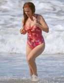 Isla Fisher Booty in a Swimsuit on the Beach in Sydney