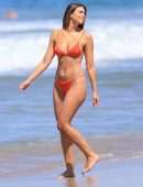 Jennifer Lahmers Booty in Bikini on the Beach in Los Angeles