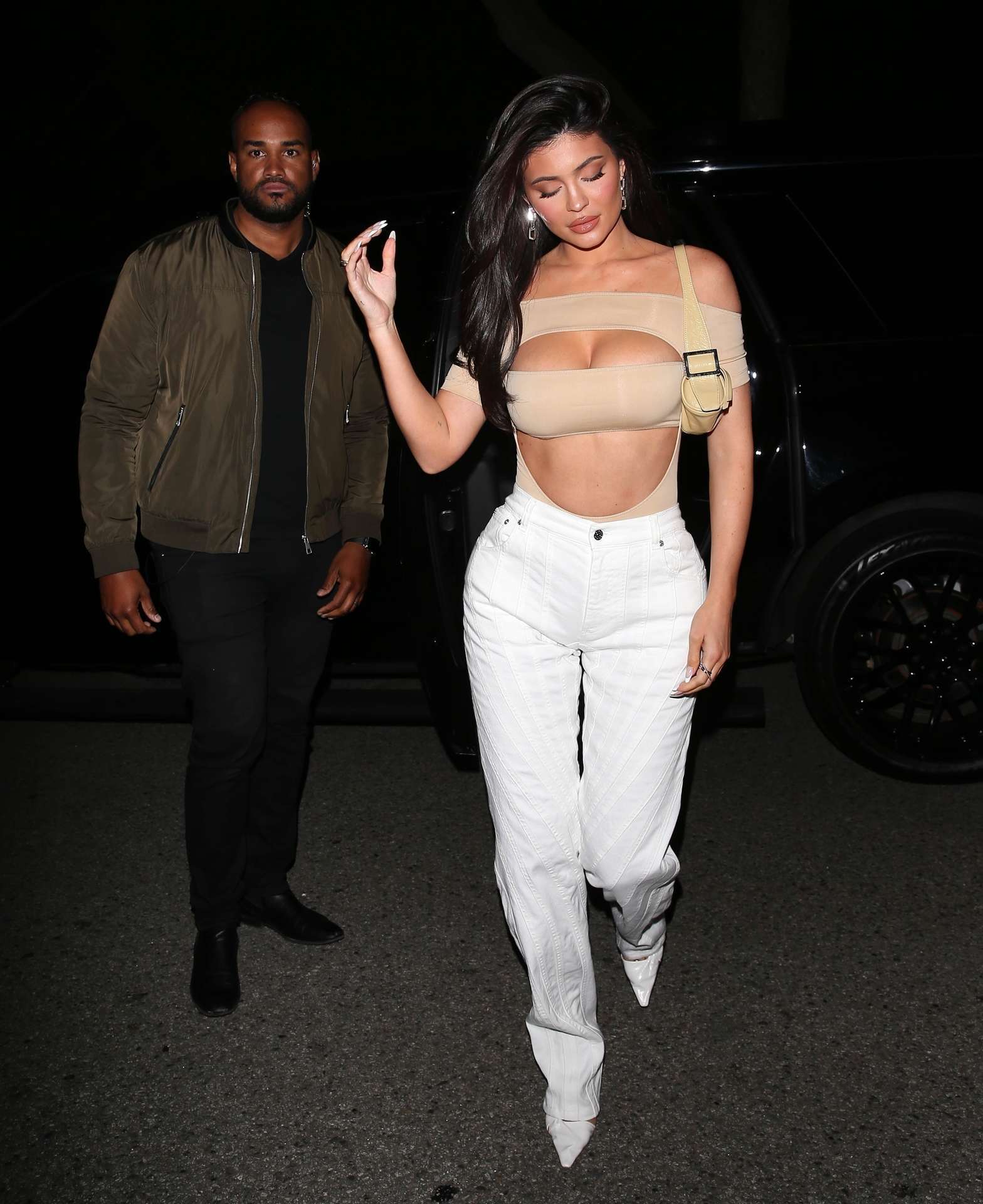 Kylie Jenner Cleavage, Heading to Dinner in Beverly Hills