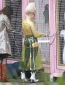 Maisie Williams See-Through on the Set of Pistol