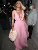 Paris Hilton Cleavage, Poses upon Arriving at Craig's in West Hollywood