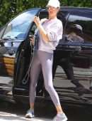 Alessandra Ambrosio Booty, Arriving to Workout in Los Angeles