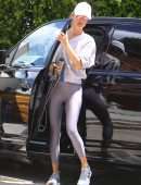 Alessandra Ambrosio Booty, Arriving to Workout in Los Angeles