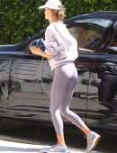 Alessandra Ambrosio Booty, Arriving to Workout in Los Angeles