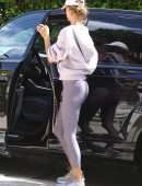Alessandra Ambrosio Booty, Arriving to Workout in Los Angeles