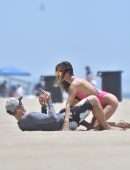 Alessandra Ambrosio Booty, Playing Beach Volleyball in Santa Monica