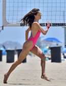 Alessandra Ambrosio Booty, Playing Beach Volleyball in Santa Monica