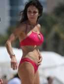 Bethenny Frankel in Pink Bikini at the Beach in Miami