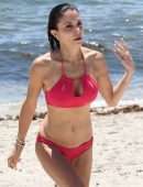Bethenny Frankel in Pink Bikini at the Beach in Miami