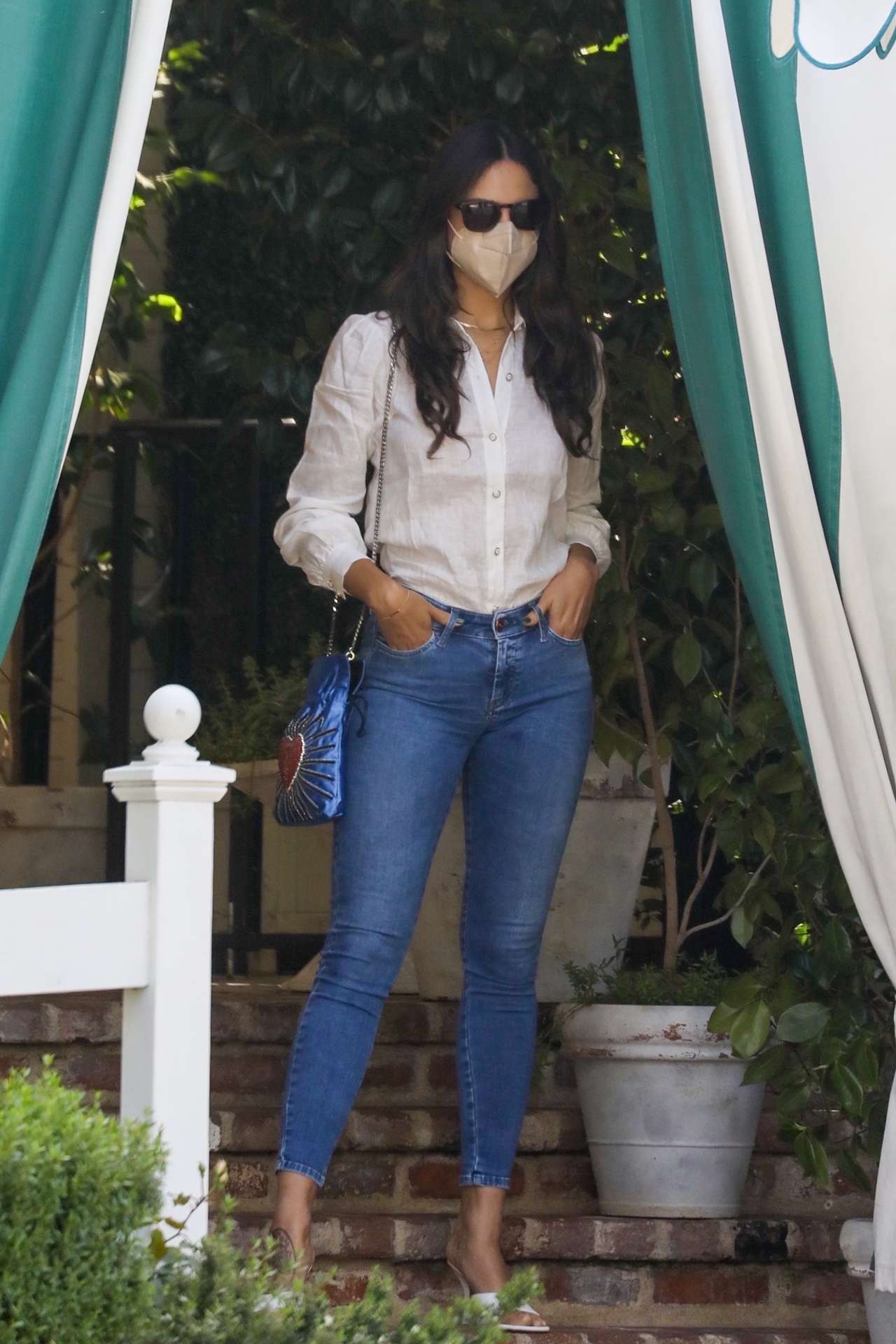 Eiza Gonzalez Booty in Jeans at San Vicente Bungalows in West Hollywood