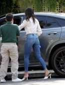 Eiza Gonzalez Booty in Jeans at San Vicente Bungalows in West Hollywood