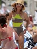 Giada De Laurentiis in a Cute Color Block Swimsuit in Miami