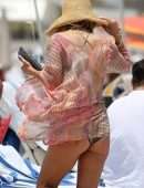 Giada De Laurentiis in a Cute Color Block Swimsuit in Miami