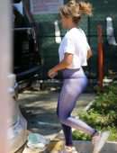 Jennifer Lopez Sneaks Out of Anatomy Gym in Miami Beach