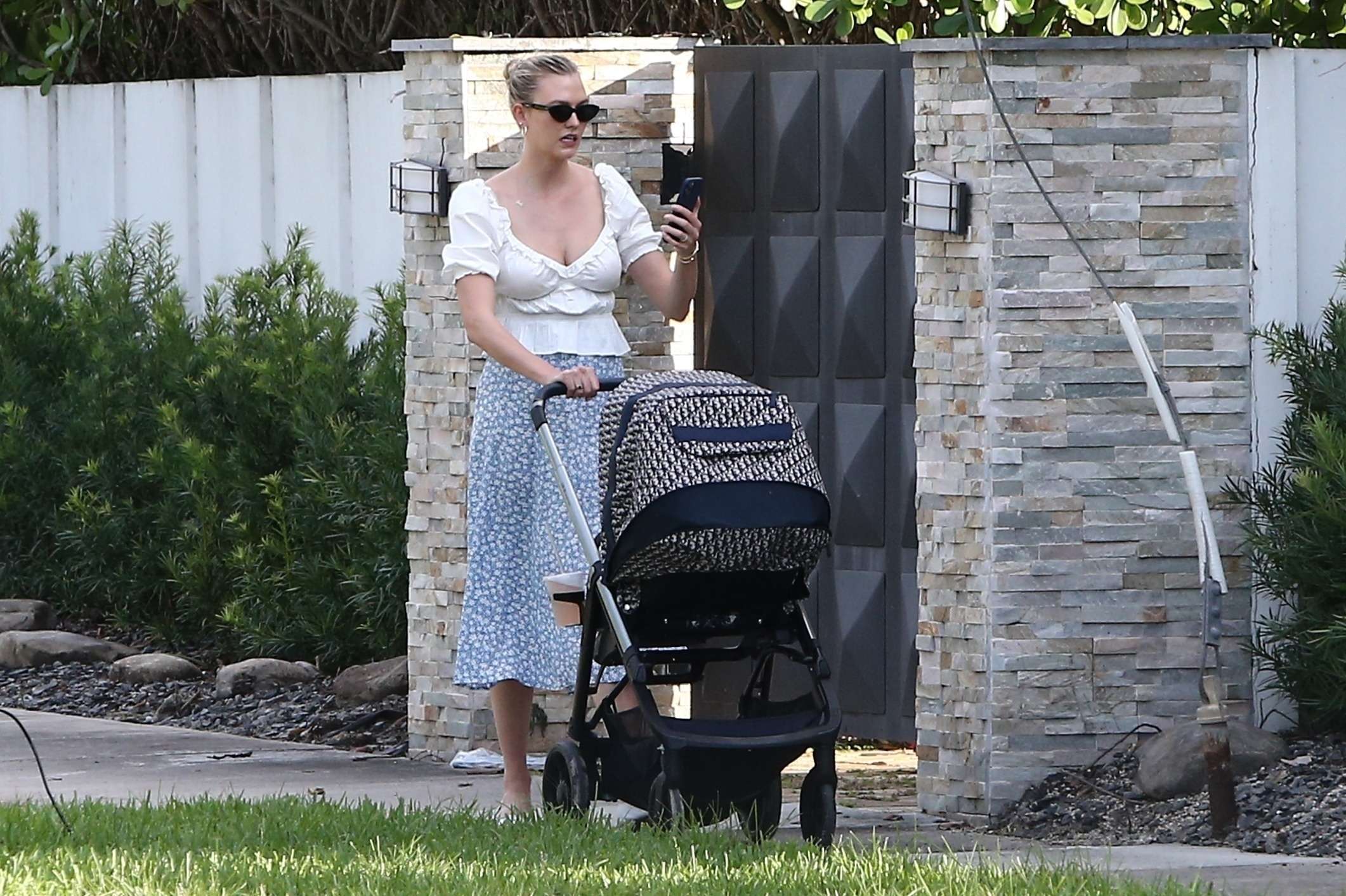 Karlie Kloss Cleavage, for a Walk in Miami