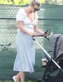Karlie Kloss Cleavage, for a Walk in Miami