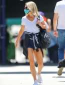 Kelly Ripa Going to a Gym in NYC