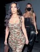 Kim Kardashian and Khloe Kardashian Arriving at Craigs in West Hollywood